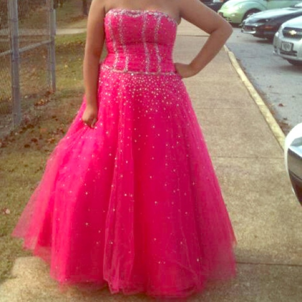 Hot pink beauty walk or prom dress size 12/14